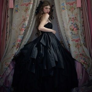 The Raven Destination Gown - Selkie